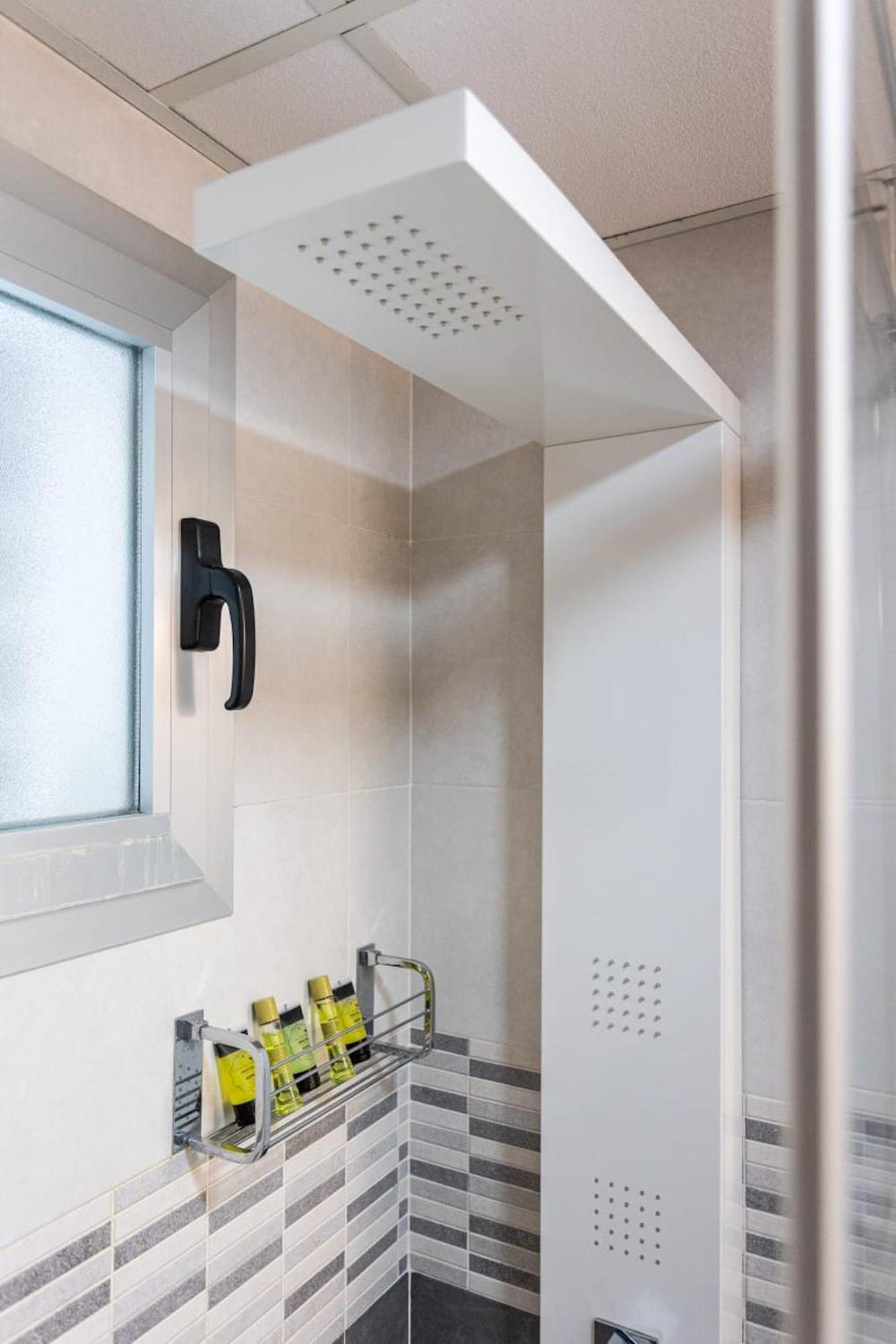 Holidays2malaga Salitre 45 High Speed Wifi Apartment *